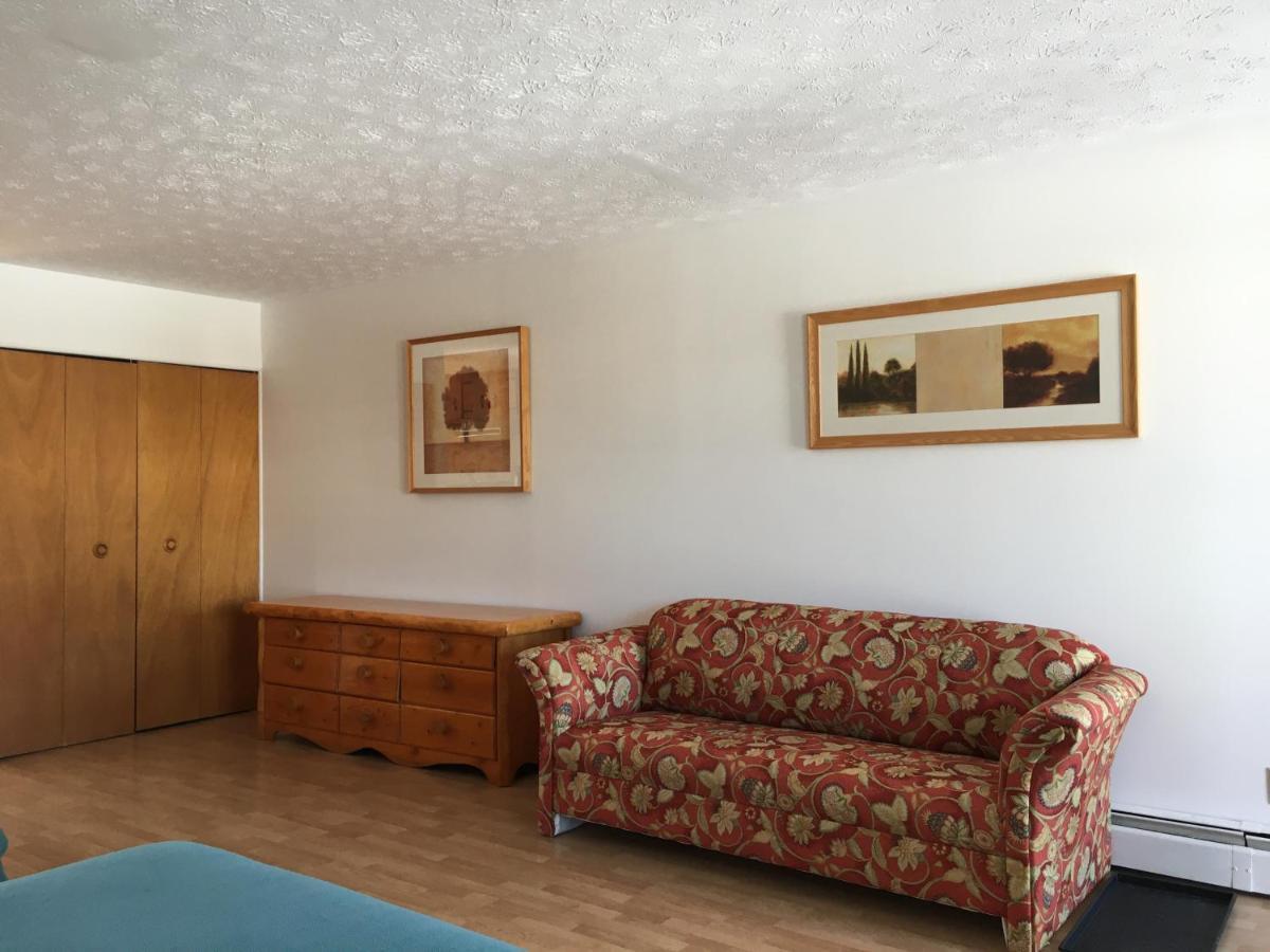 Motel Le Sabre Шербрук Экстерьер фото